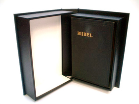  	Doos ter bescherming van een bijbel