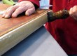 Aansmeren van de rug t.b.v. het ruggebord